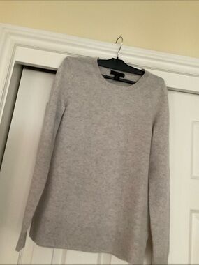 Saks Fifth Avenue cashmere sweater